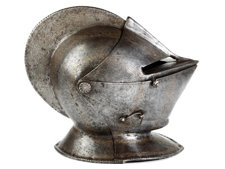 Geschlossener Helm